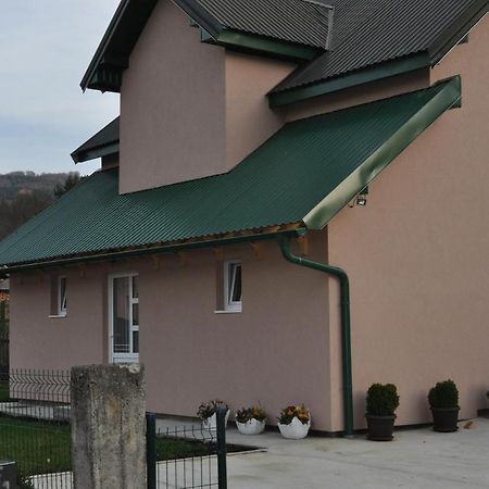 Отель Green House Колашин Экстерьер фото
